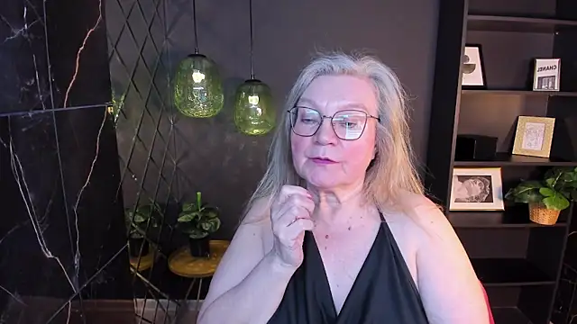 NataliMellow online show from April 20, 6:11 pm