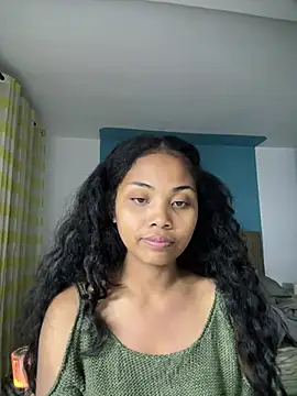 naya86 online show from July 27, 3:09 pm