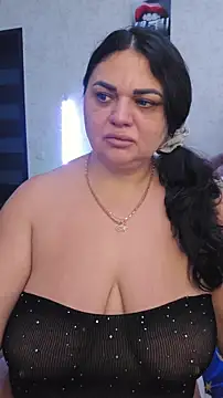 littleRikka online show from February 7, 8:29 am