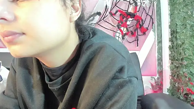 AbbyTaylorr online show from October 10, 3:11 am