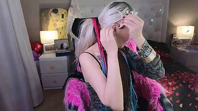 RoxalanaStar online show from March 20, 8:58 pm