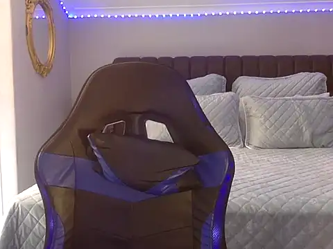 BOOTYBANGER24xx online show from October 22, 7:02 am