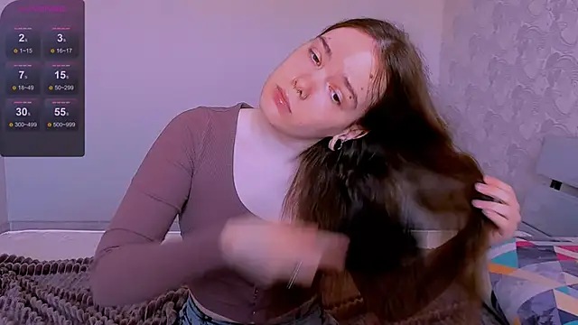 Janie JJ Curvie online show from April 9, 1:41 am