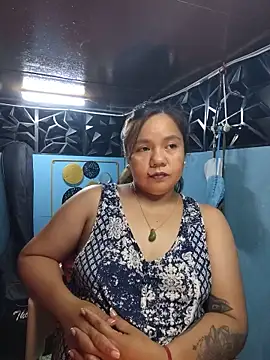 ambersmile online show from May 31, 4:18 am