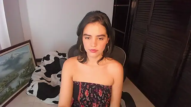 Snapshot of mia_collins_x chatting on September 24, 8:19 pm mia collins x online show from September 24, 8:19 pm