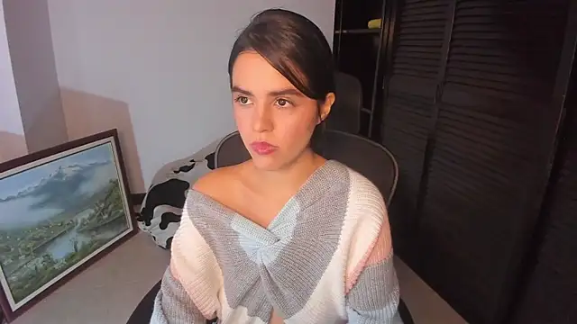 Snapshot of mia_collins_x chatting on September 8, 7:02 pm mia collins x online show from September 8, 7:02 pm
