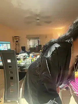 PichyPrettyPussy online show from April 1, 2:47 pm