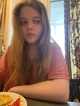 Snapshot of -MimmiLissa- chatting on October 9, 12:09 pm -MimmiLissa- online show from October 9, 12:09 pm