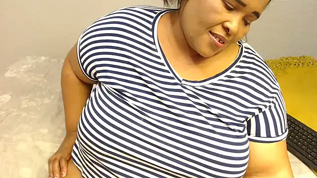 zandile online show from October 19, 4:20 pm