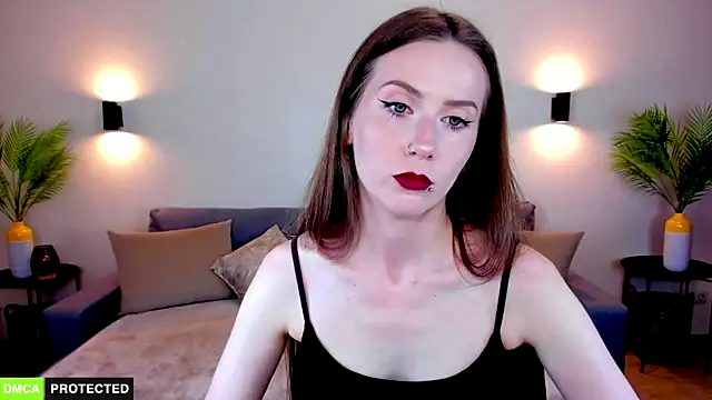 TheWoman   online show from July 17, 11:36 am