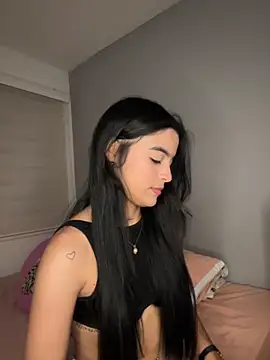 Sammy pink online show from September 12, 3:18 am