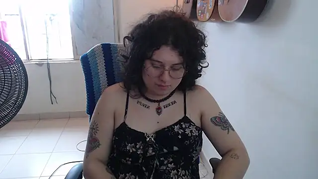 Smoke trip Alicia online show from January 13, 12:31 pm