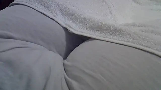 perescam online show from April 17, 12:13 am