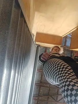 PinkTheHawk online show from October 18, 12:46 am