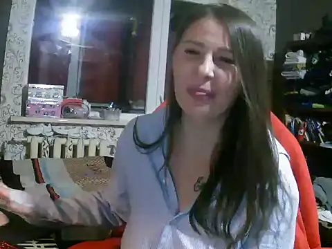 Valerivv online show from May 16, 11:04 pm