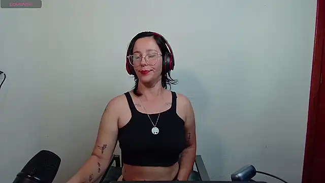 mahina84 online show from July 16, 7:07 pm