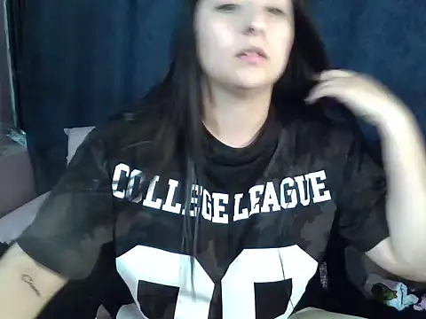 sara 110323 online show from November 3, 1:31 am