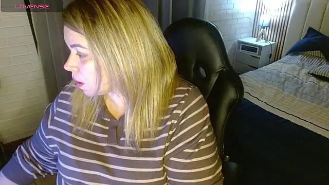 bella savati online show from March 5, 1:56 am