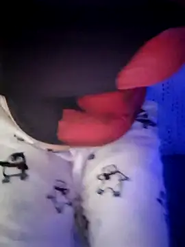 Cutegirlforyou online show from February 19, 6:46 am