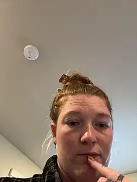 PussiesnCream  online show from November 24, 4:09 pm