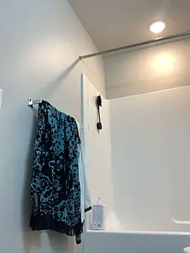 PussiesnCream  online show from February 17, 9:14 pm