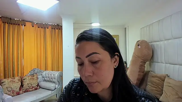 Snapshot of gaby_trent chatting on October 11, 3:26 pm gaby trent online show from October 11, 3:26 pm