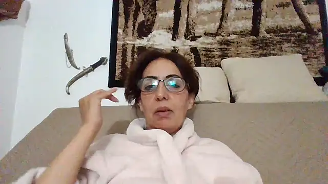 Snapshot of Ohiya19 chatting on October 29, 4:20 pm Ohiya19 online show from October 29, 4:20 pm