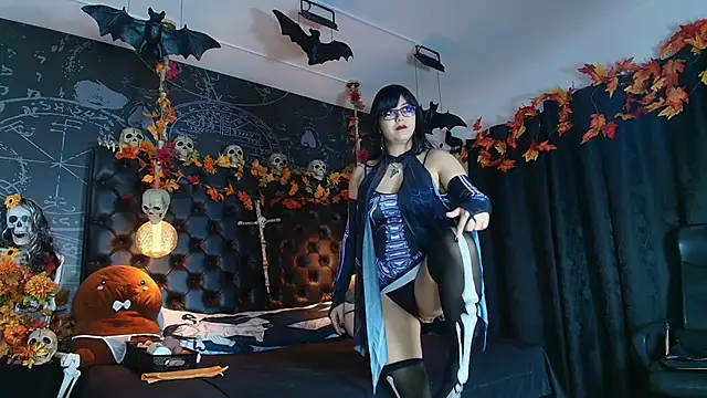 Snapshot of AlexHoe_ chatting on October 16, 7:05 pm AlexHoe online show from October 16, 7:05 pm