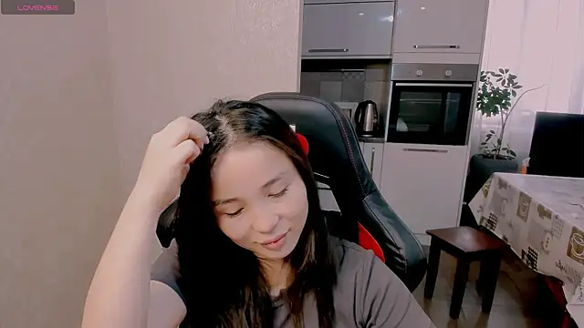 AyaMoon online show from December 5, 5:51 am