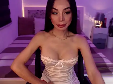 mariavega05 online show from July 13, 2:01 am