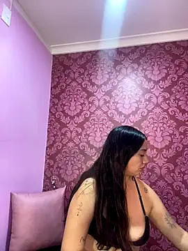 juliana diaz online show from November 19, 11:32 am