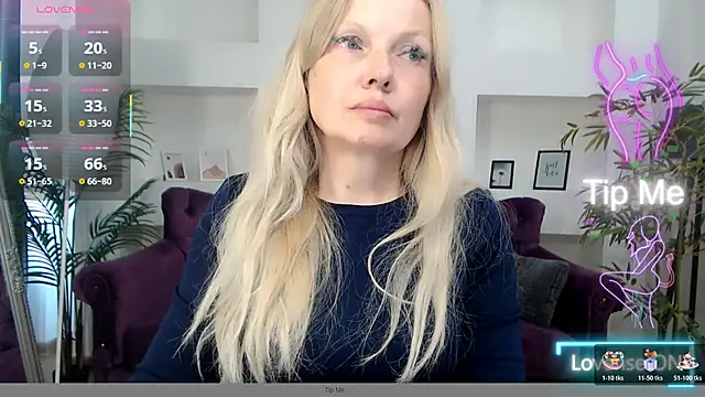 Abby Moore  online show from June 11, 6:43 am