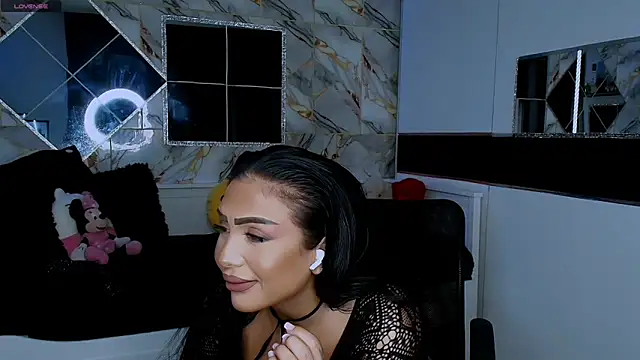 Snapshot of mistress_meryem chatting on September 21, 4:22 am mistress meryem online show from September 21, 4:22 am