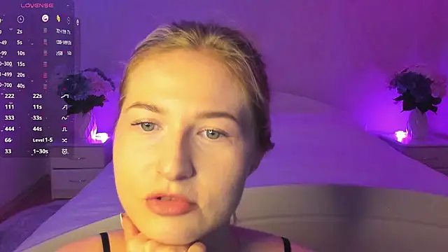 AnnaCarrera online show from September 9, 6:41 pm