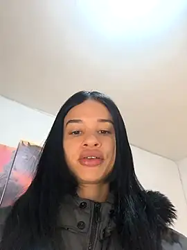 Snapshot of secretgreisy_ chatting on October 22, 8:25 pm secretgreisy online show from October 22, 8:25 pm