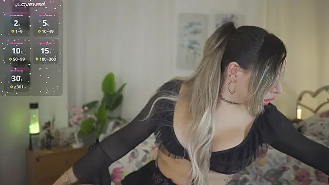 Tatty18 online show from October 30, 7:11 am