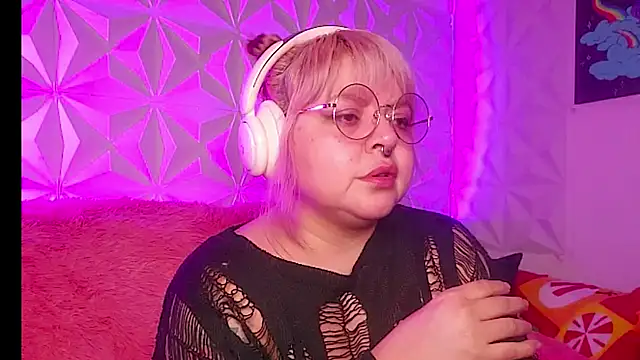 Satyn doll online show from January 17, 3:03 am