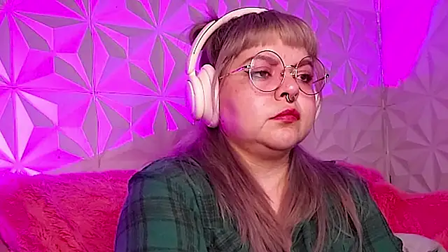 Satyn doll online show from November 21, 12:12 am