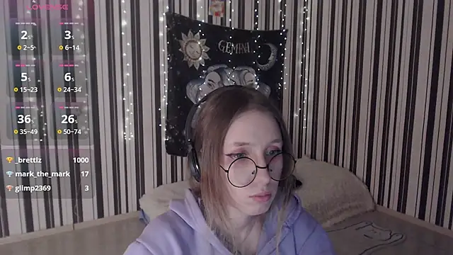 Snapshot of _Hanna_Moon_ chatting on October 13, 1:14 pm  Hanna Moon  online show from October 13, 1:14 pm