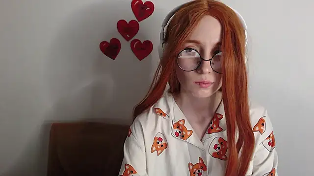  Hanna Moon  online show from March 15, 11:45 am