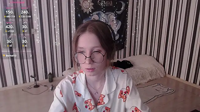 Snapshot of _Hanna_Moon_ chatting on September 18, 12:04 pm  Hanna Moon  online show from September 18, 12:04 pm