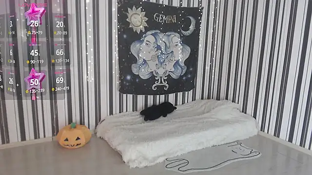 Snapshot of _Hanna_Moon_ chatting on October 28, 9:26 am  Hanna Moon  online show from October 28, 9:26 am