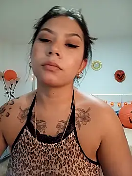 little susie online show from October 28, 9:15 am