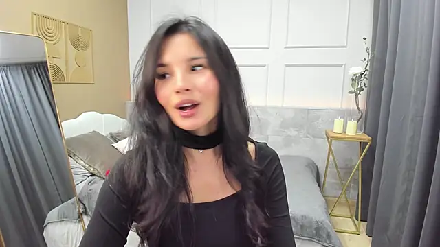 ErikaSoft online show from November 25, 5:42 am