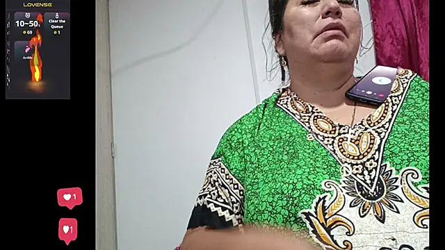 Brenda Berck  online show from October 19, 12:51 pm