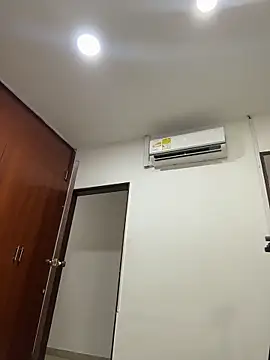 Fancyxlove online show from April 6, 12:17 pm