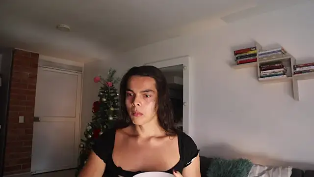  Vahos  online show from December 20, 6:34 pm