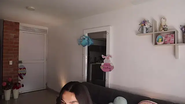  Vahos  online show from April 8, 5:26 pm