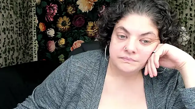 Exxxotic Melons online show from February 12, 11:17 pm