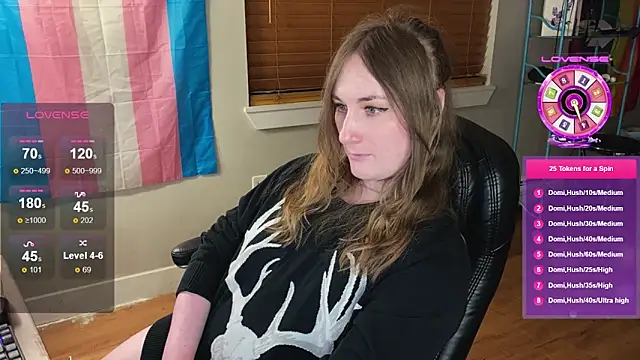 luluvaladon online show from February 16, 7:52 am